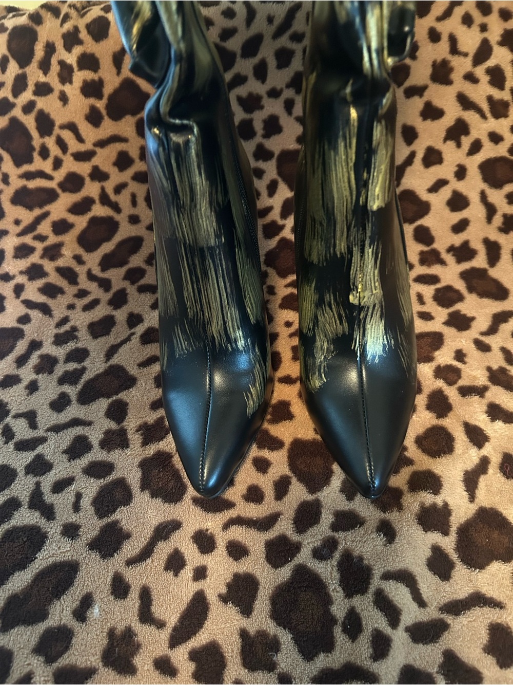 Sexy Black & Gold Buckle Knee-High Stiletto Boots - Picture 7 of 16